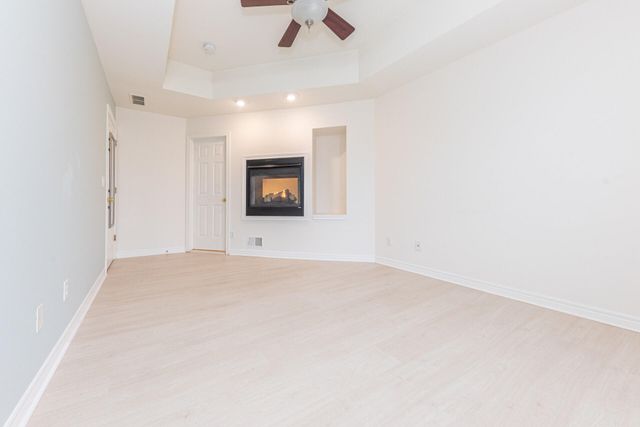 5588 Hampshire Lane, Ypsilanti, MI 48197