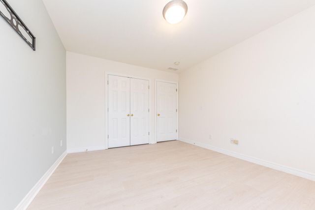 5588 Hampshire Lane, Ypsilanti, MI 48197