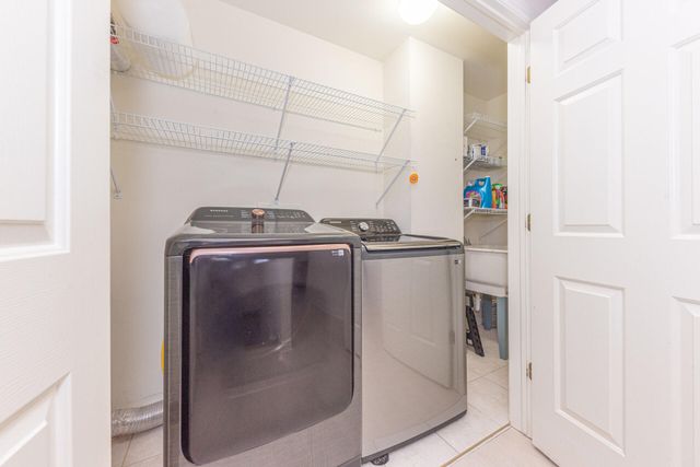 5588 Hampshire Lane, Ypsilanti, MI 48197