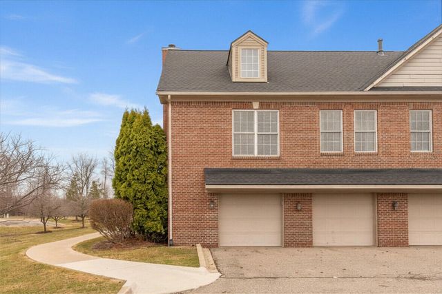 5588 Hampshire Lane, Ypsilanti, MI 48197