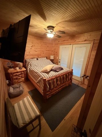161 Watkins Rd, Lynchburg, TN 37352