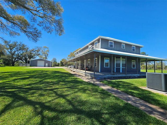 5100 Warpath Street, Alvin, TX 77511