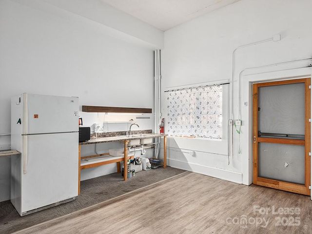 29 Page Avenue 31, Asheville, NC 28801