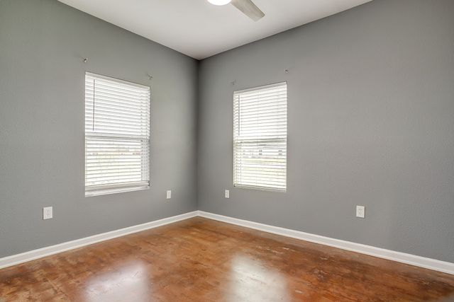 604 S Aquilla Street, Itasca, TX 76055