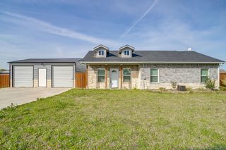 604 S Aquilla Street, Itasca, TX 76055
