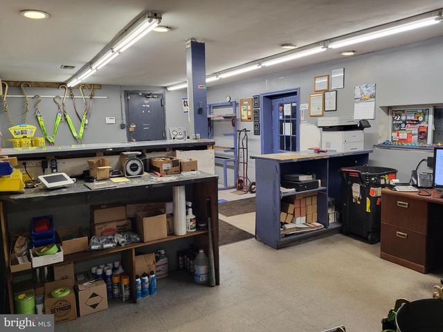 5400-18 PASCHALL AVE, Philadelphia, PA 19143