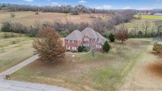 10432 E Rose Glen Drive, Claremore, OK 74019