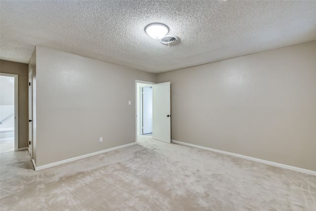 5613 Westcreek Drive, Fort Worth, TX 76133