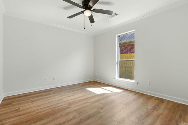 305 Maranes Circle, Maumelle, AR 72113