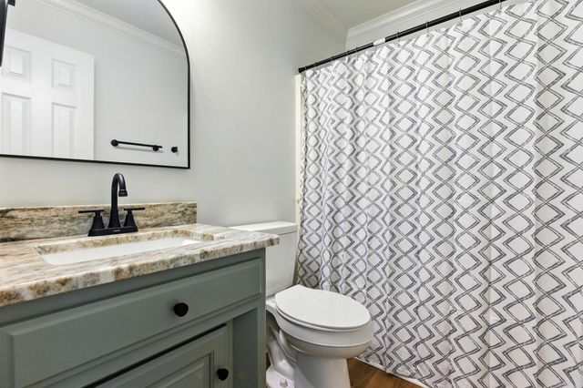 305 Maranes Circle, Maumelle, AR 72113