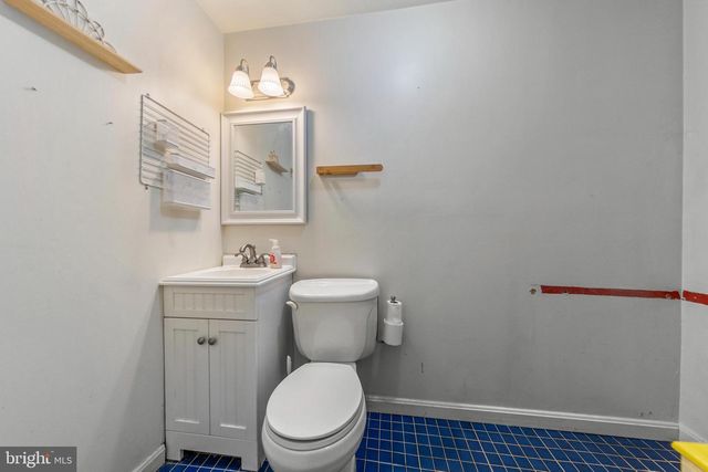 434 KING DAVID DR, Linden, VA 22642