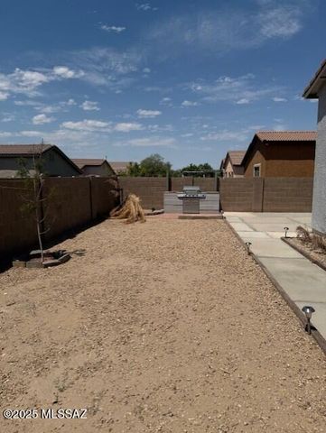 11117 W Golden Willow Drive, Marana, AZ 85653