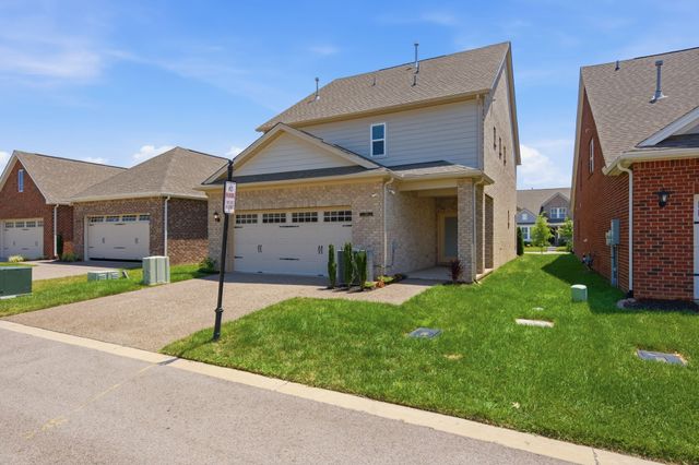152 Calm Waters St, Franklin, TN 37064