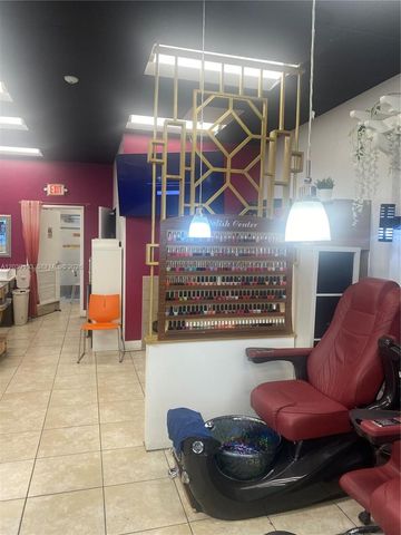 1527 Alton Road, Miami Beach, FL 33139
