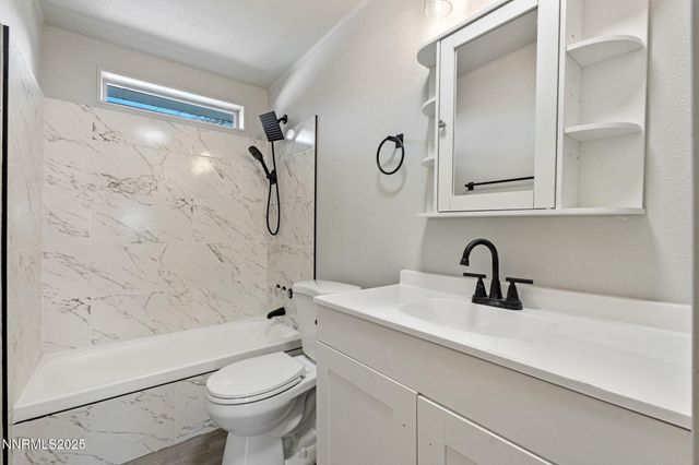 2720 Dahlia Way, Reno, NV 89512