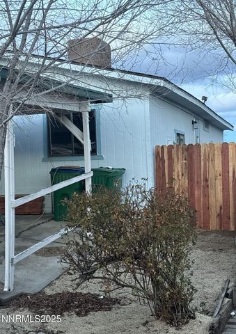 2720 Dahlia Way, Reno, NV 89512