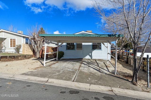 2720 Dahlia Way, Reno, NV 89512