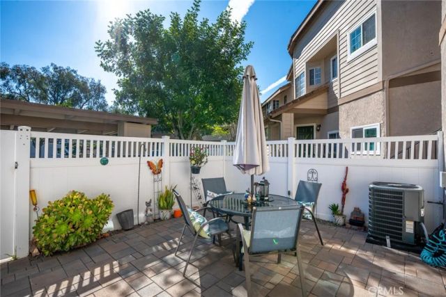 24376 Larchmont Court, Laguna Hills, CA 92653