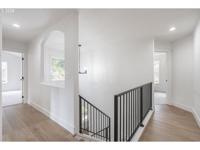 17350 ASHLEY Ct, Lake Oswego, OR 97035