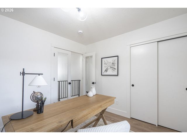 17350 ASHLEY Ct, Lake Oswego, OR 97035