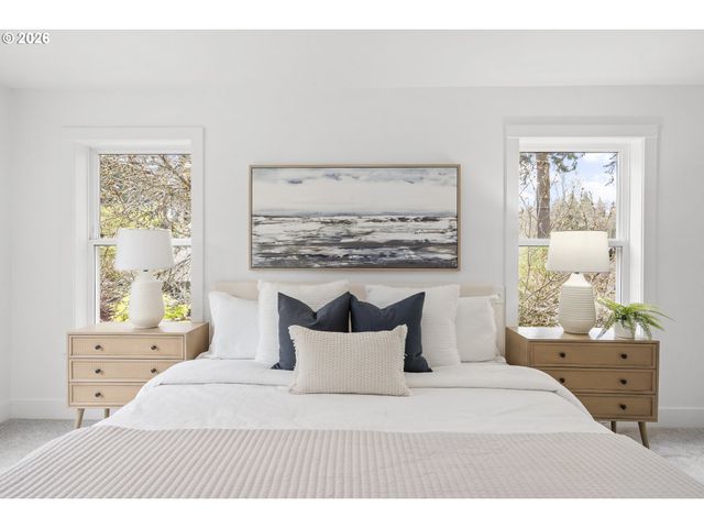 17350 ASHLEY Ct, Lake Oswego, OR 97035