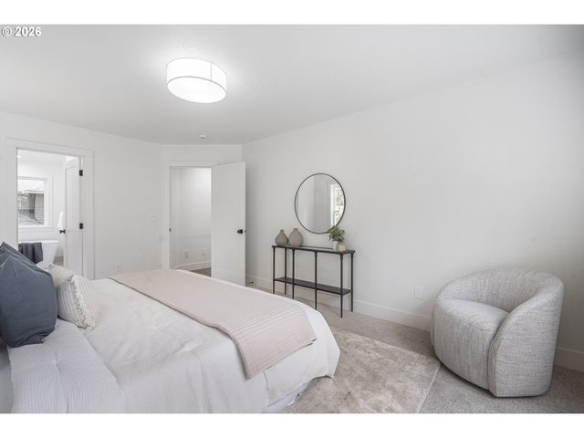 17350 ASHLEY Ct, Lake Oswego, OR 97035