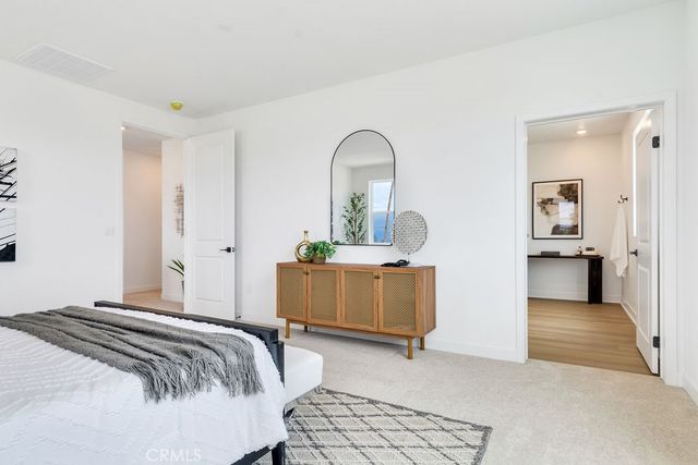 873 Railway Lane, Redlands, CA 92374