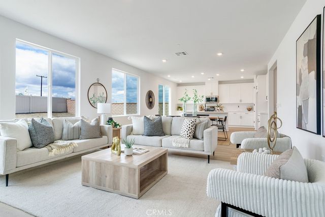873 Railway Lane, Redlands, CA 92374