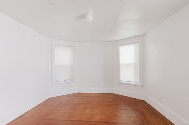 15 Mclellan St, Boston, MA 02121