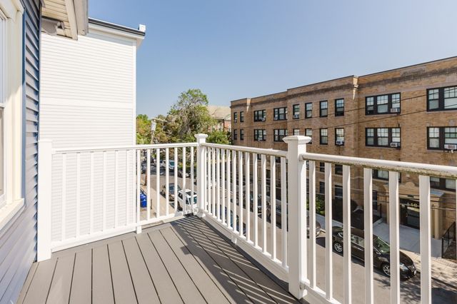 15 Mclellan St, Boston, MA 02121