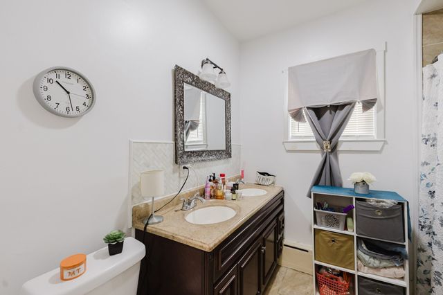 15 Mclellan St, Boston, MA 02121