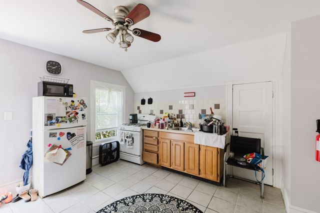 15 Mclellan St, Boston, MA 02121