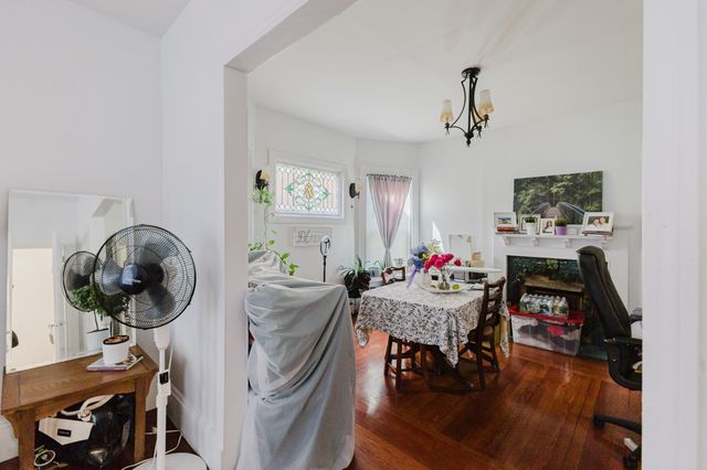 15 Mclellan St, Boston, MA 02121