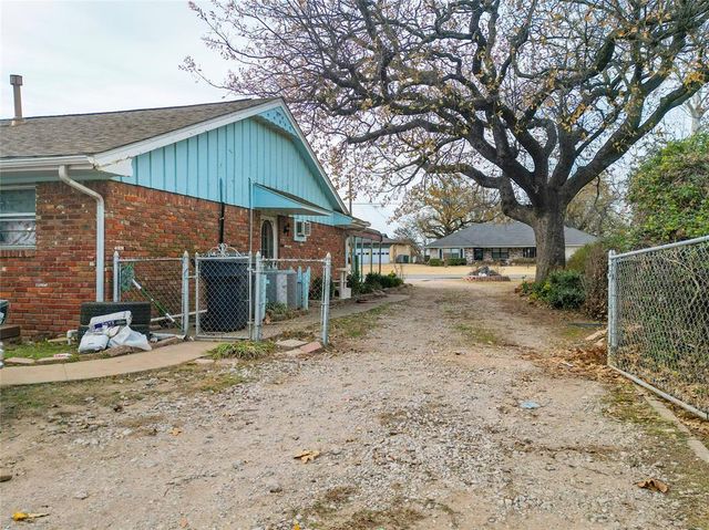 1904 N Donald Avenue, Oklahoma City, OK 73127