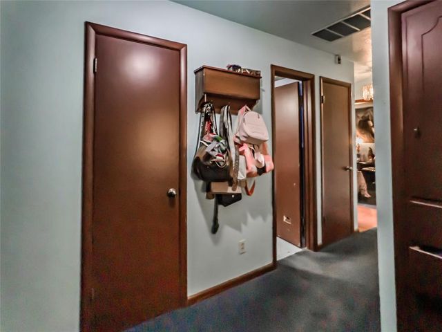 1904 N Donald Avenue, Oklahoma City, OK 73127