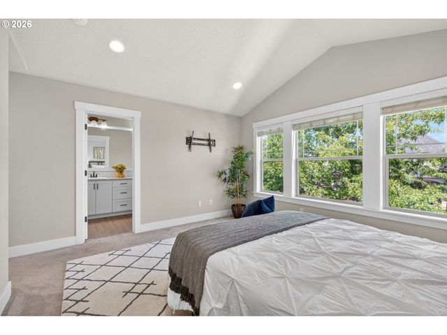 6983 Nw ELEANOR Ave, Portland, OR 97229