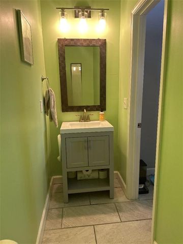 3416 S Benton Avenue, Kansas City, MO 64128