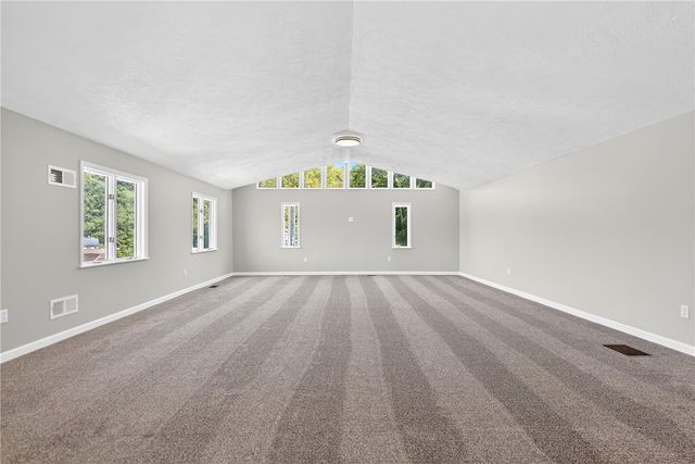 221 Matteo St, Brownsville, PA 15417