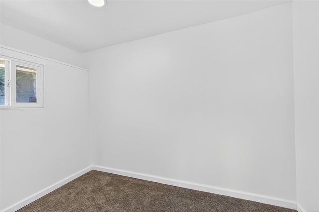 221 Matteo St, Brownsville, PA 15417