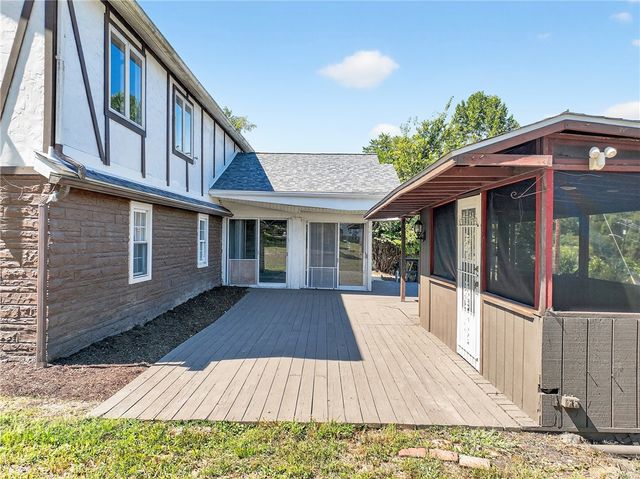 221 Matteo St, Brownsville, PA 15417