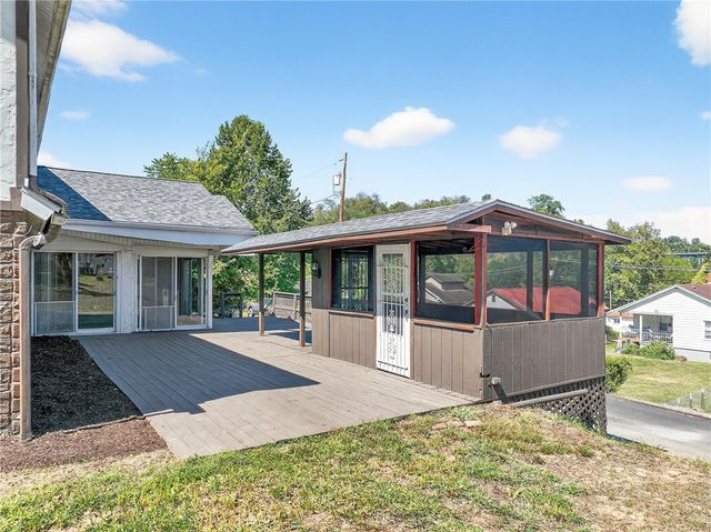 221 Matteo St, Brownsville, PA 15417