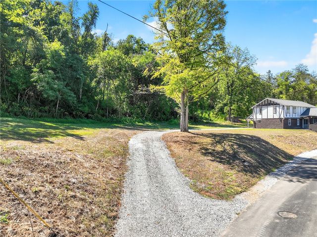 221 Matteo St, Brownsville, PA 15417