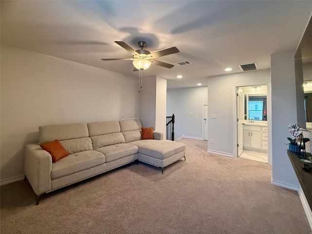 161 Andesite TRL, Liberty Hill, TX 78642