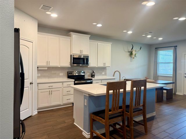 161 Andesite TRL, Liberty Hill, TX 78642