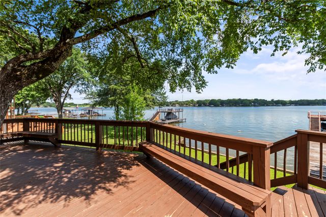 11178 Lakeside Drive, Mabank, TX 75156