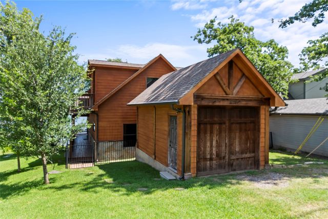 11178 Lakeside Drive, Mabank, TX 75156