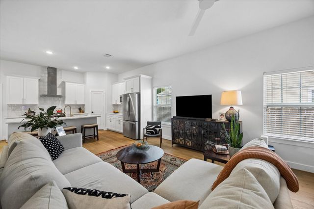917 Moody Street, Houston, TX 77009