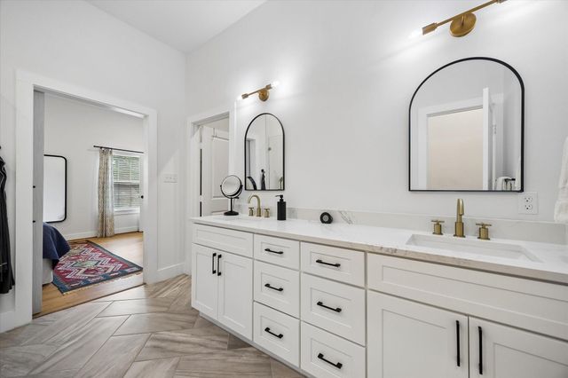 917 Moody Street, Houston, TX 77009
