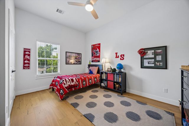 917 Moody Street, Houston, TX 77009