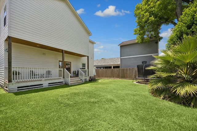 917 Moody Street, Houston, TX 77009